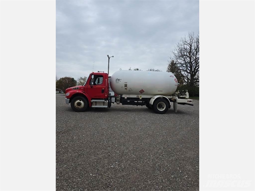 Freightliner M2 106 Inne