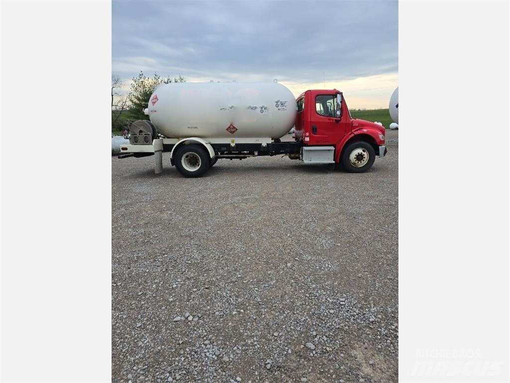 Freightliner M2 106 Inne