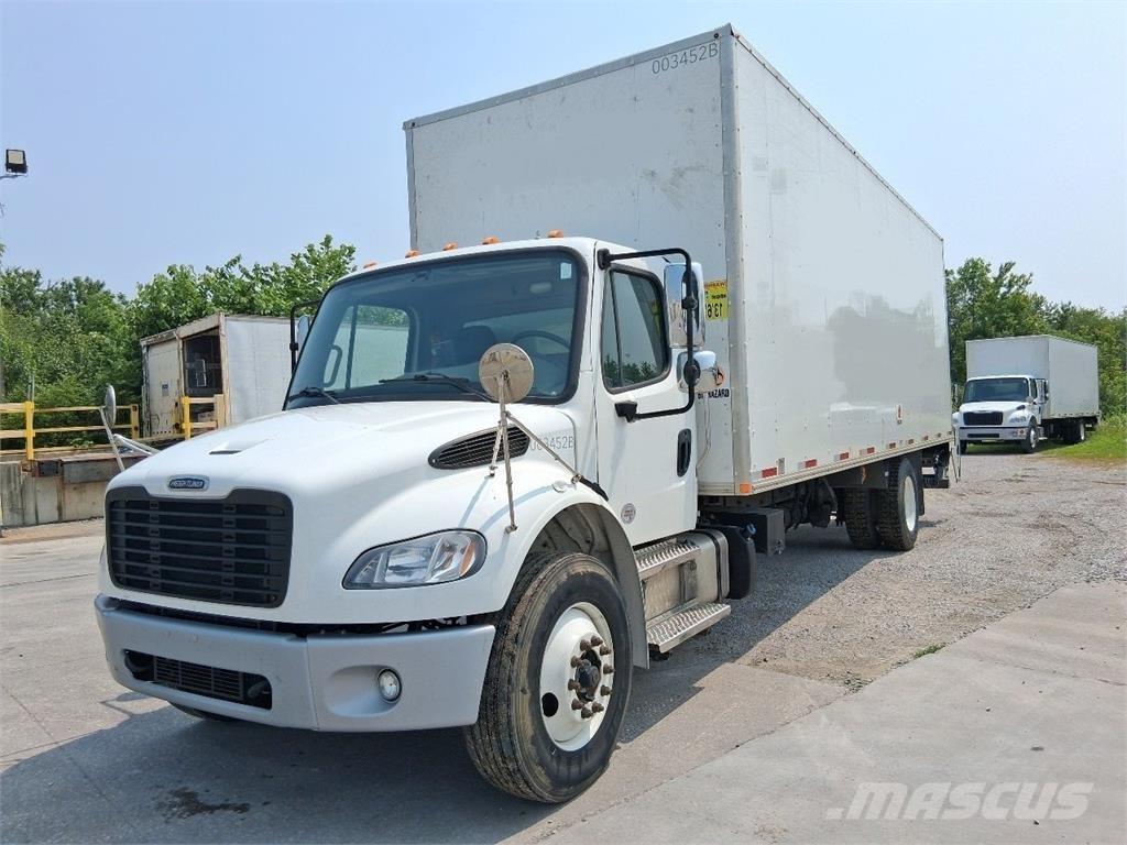 Freightliner M2-106 Samochody ciężarowe ze skrzynią zamkniętą