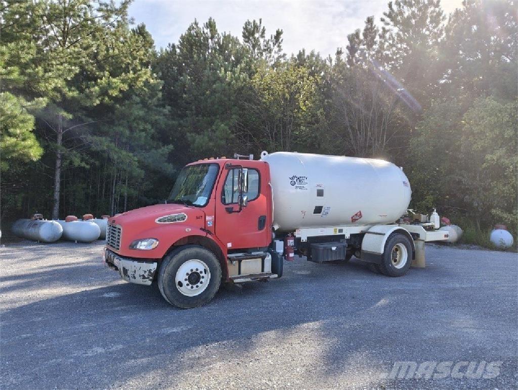 Freightliner M2 106 Inne