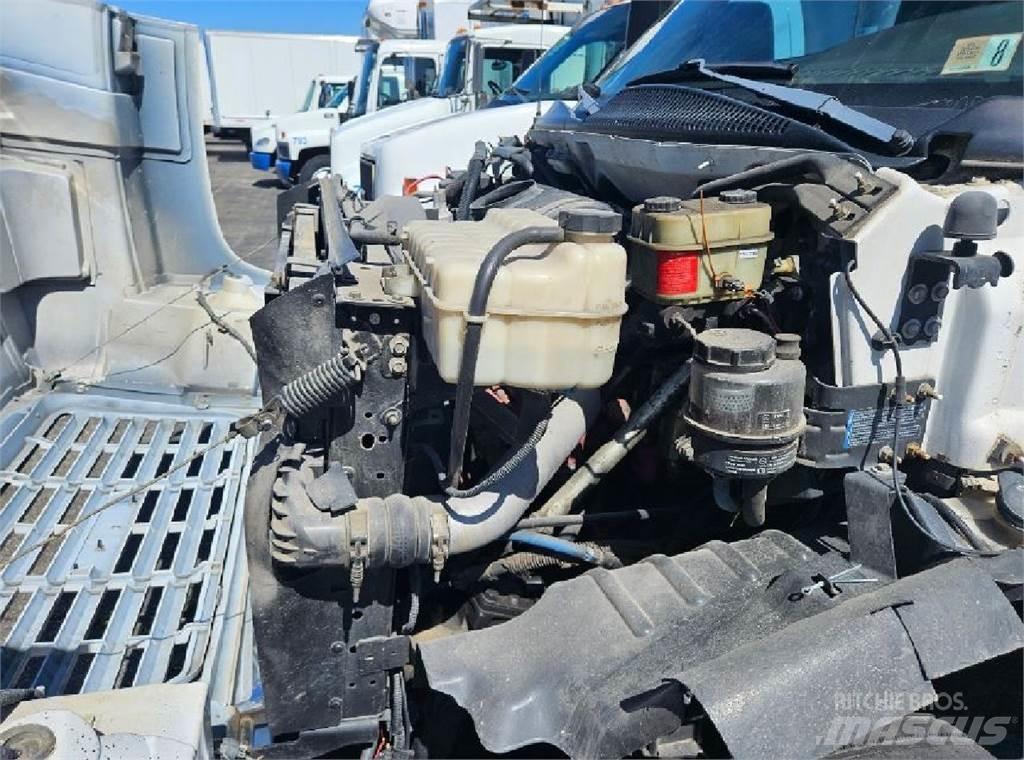 GMC C6500 Ciężarówki typu Platforma / Skrzynia