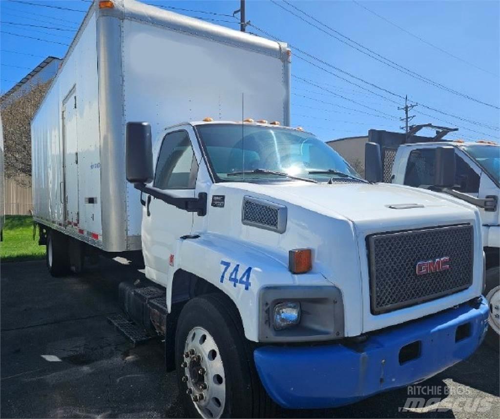 GMC C7500 Samochody ciężarowe ze skrzynią zamkniętą