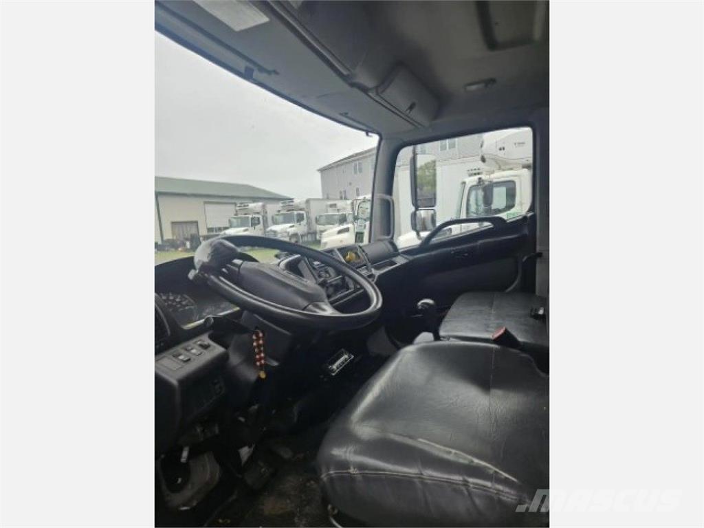 Hino 268 Chłodnie samochodowe