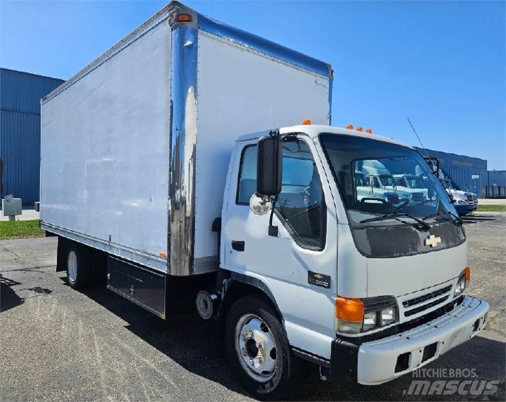 Isuzu NPR Samochody ciężarowe ze skrzynią zamkniętą