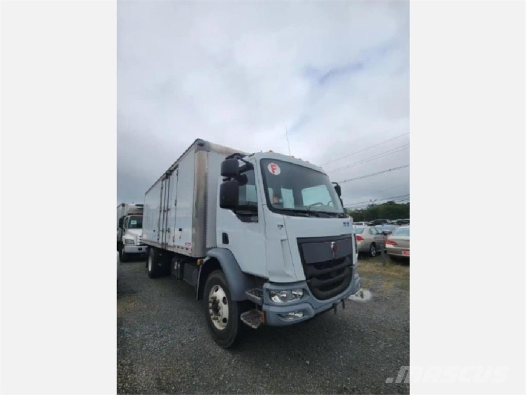 Kenworth K270 Samochody ciężarowe ze skrzynią zamkniętą