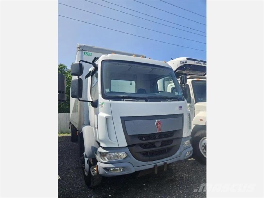 Kenworth K370 Samochody ciężarowe ze skrzynią zamkniętą
