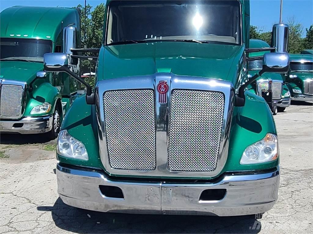 Kenworth T680 Tractor Units