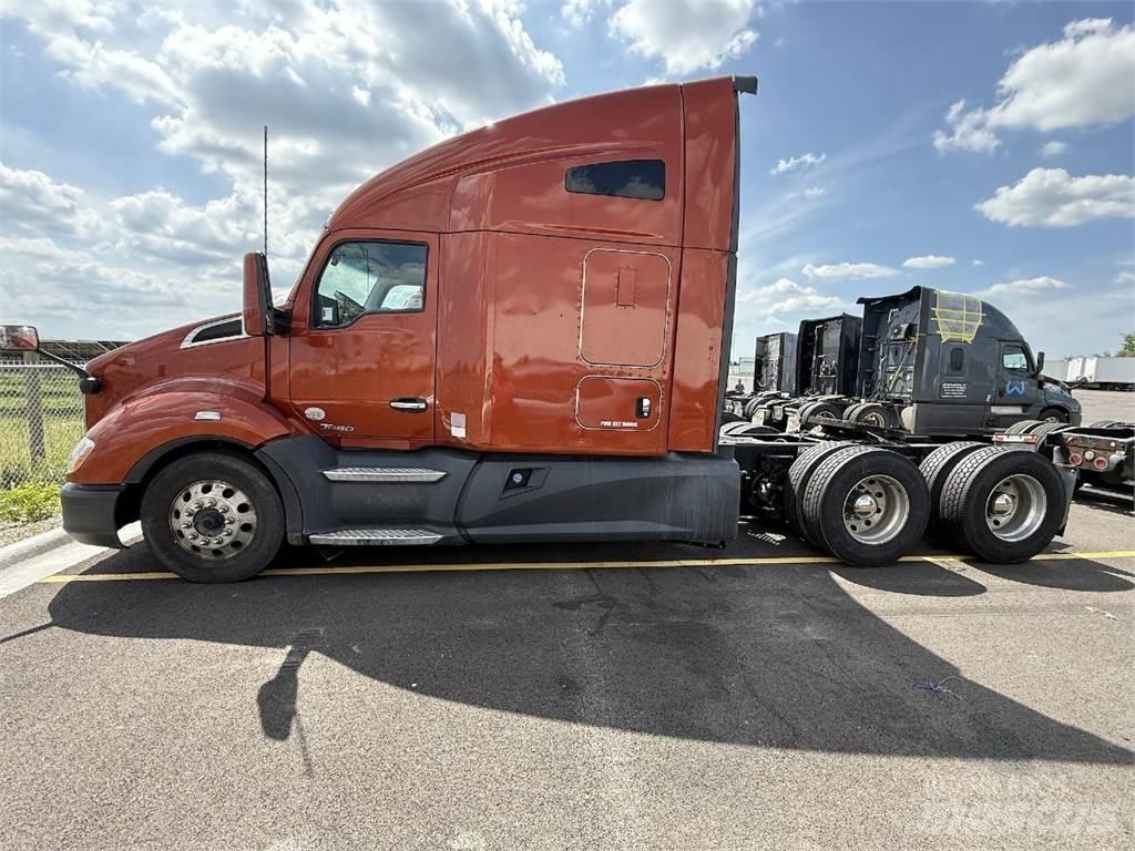 Kenworth T680 Ciągniki siodłowe