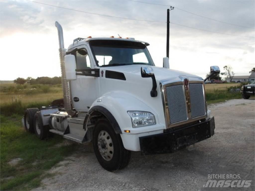Kenworth T880 Ciągniki siodłowe