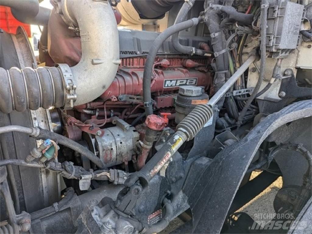 Mack AN64T Ciągniki siodłowe