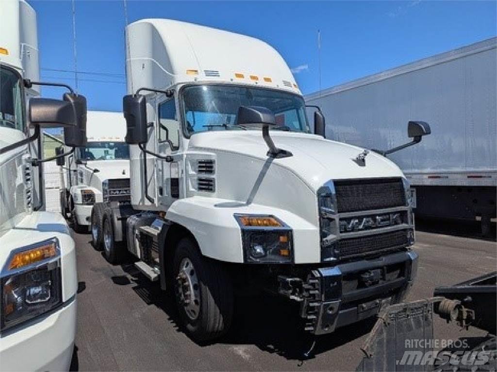 Mack AN64T Ciągniki siodłowe
