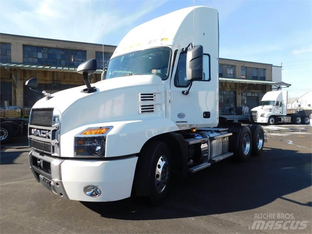 Mack AN64T Ciągniki siodłowe
