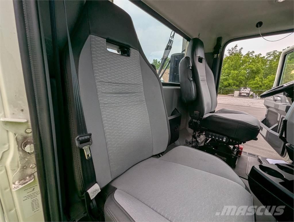 Mack AN64T Ciągniki siodłowe