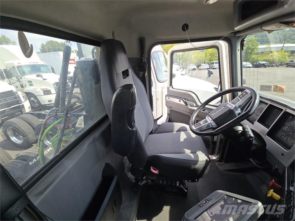 Mack AN64T Ciągniki siodłowe