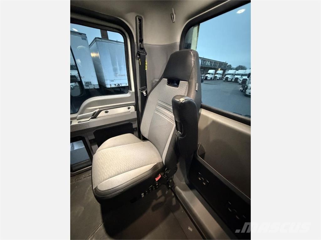 Mack AN64T Ciągniki siodłowe