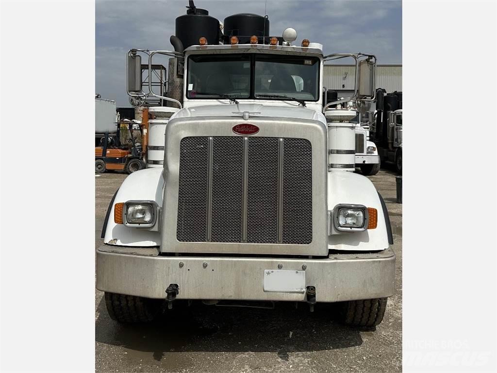 Peterbilt 367 Inne