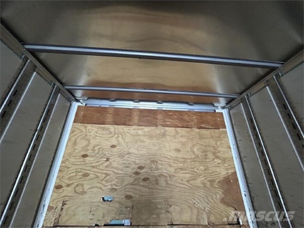 Utility VS2DX 53' Przyczepy ze skrzynią zamkniętą