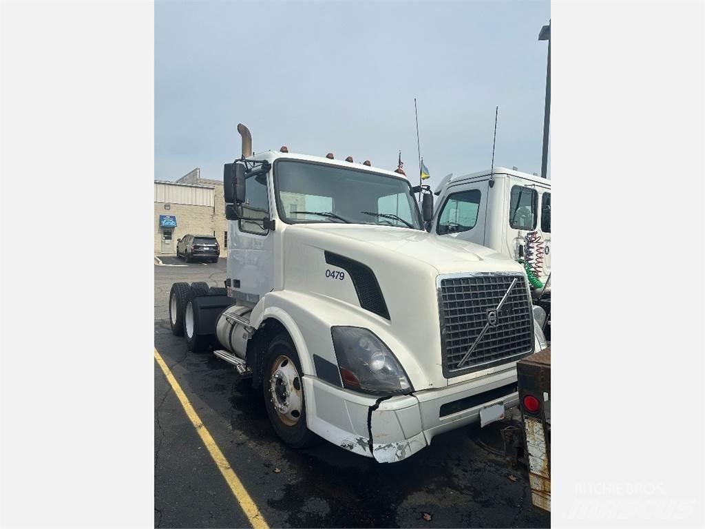 Volvo VNL300 Ciągniki siodłowe