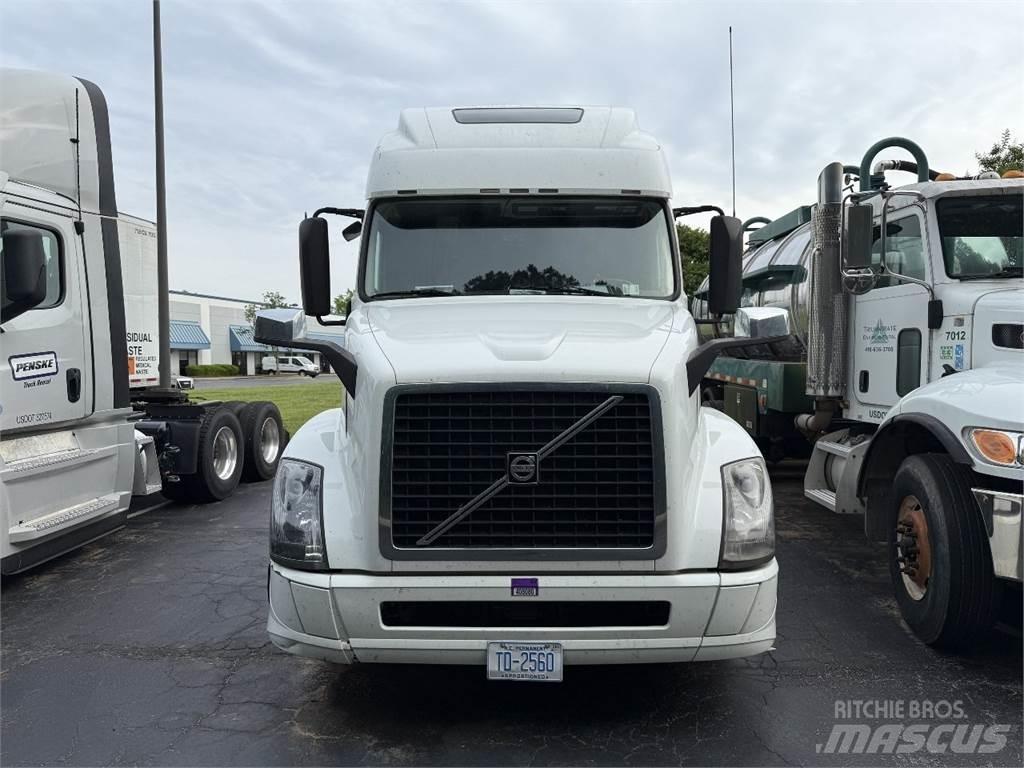 Volvo VNL64T670 Ciągniki siodłowe