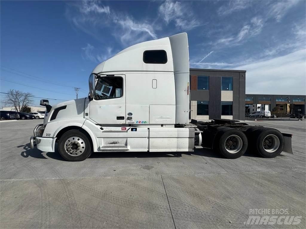 Volvo VNL670 Ciągniki siodłowe