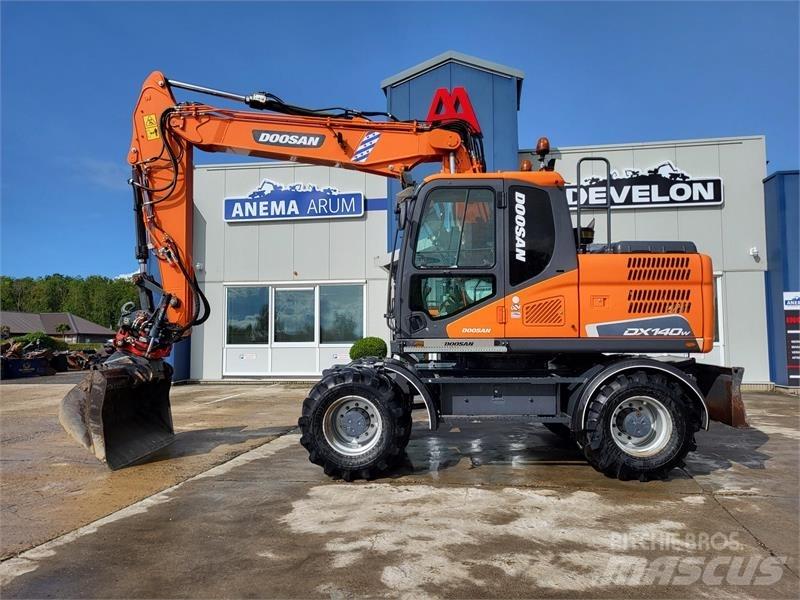 Doosan DX140W-5 Koparki kołowe