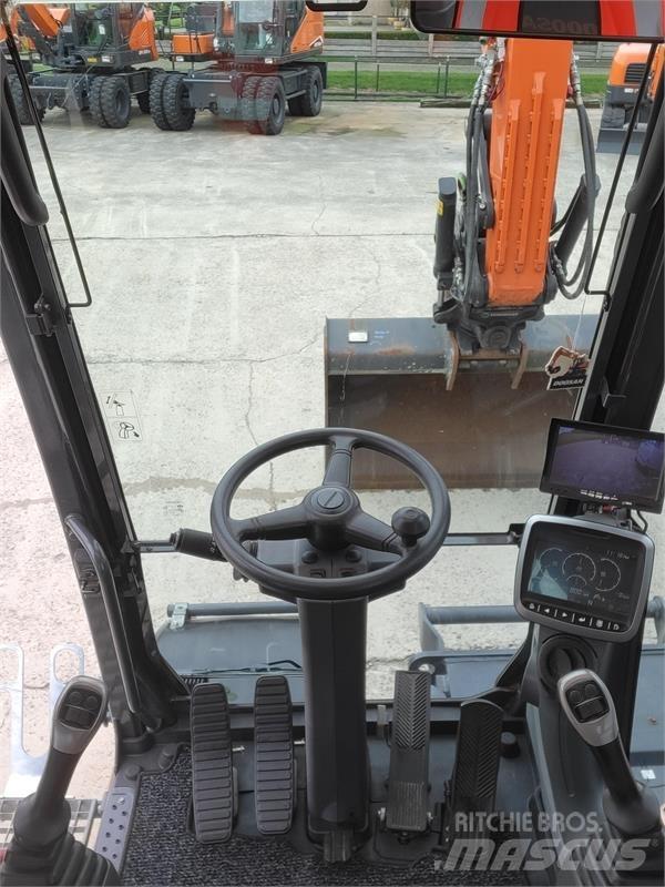 Doosan DX140W-5 Koparki kołowe