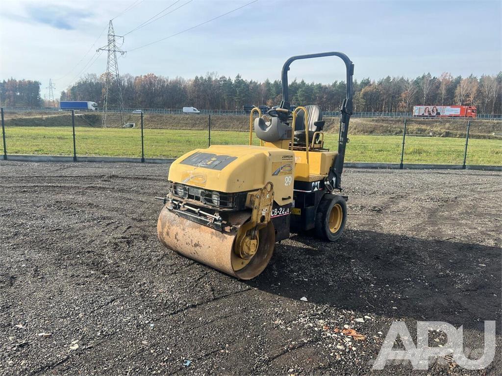 CAT CB-225E Walce dwubębnowe