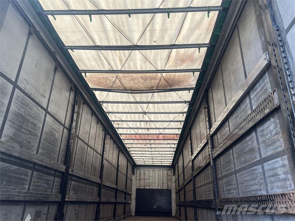 Krone  Naczepy firanki