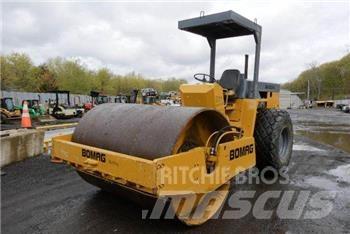 Bomag BW212D-2 Walce inne