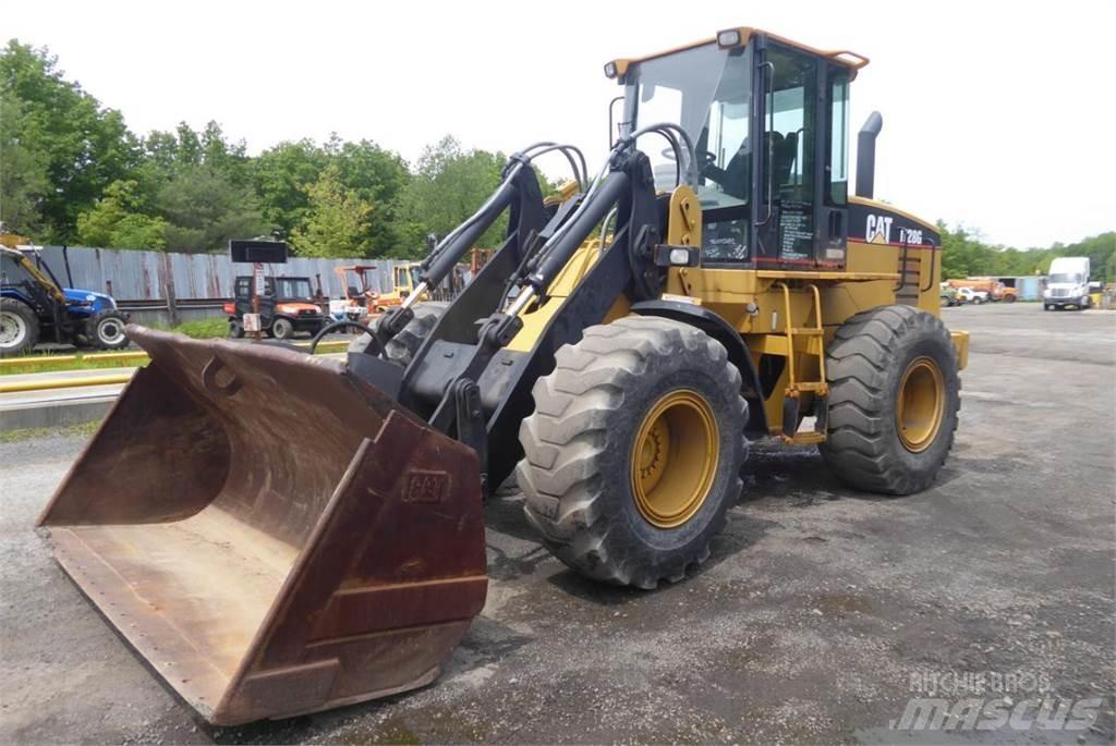 CAT IT28G Ładowarki kołowe