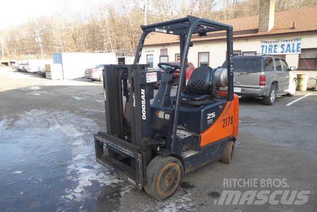 Doosan GC25P-5 Wózki widłowe inne