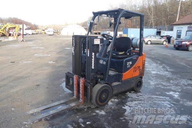 Doosan GC25P-5 Wózki widłowe inne