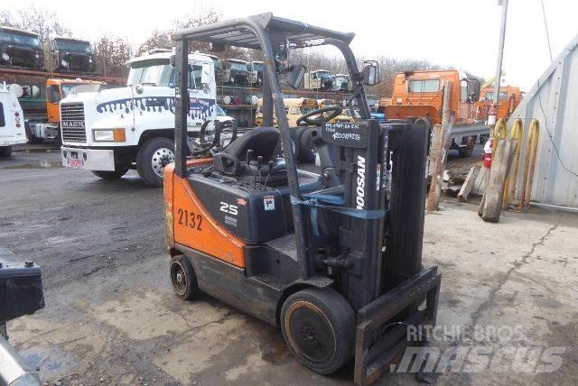 Doosan GC25P-5 Wózki widłowe inne