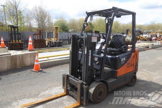 Doosan GC25P-5 Wózki widłowe inne