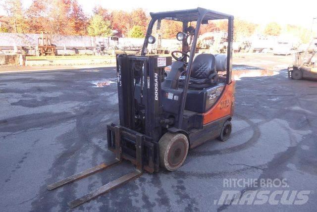 Doosan GC25P-5 Wózki widłowe inne