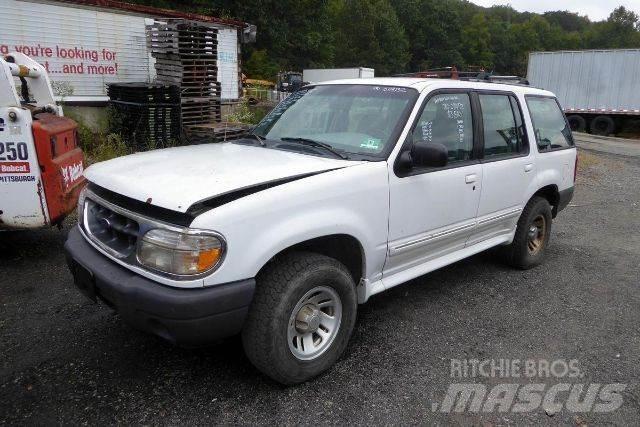 Ford Explorer Pick-upy / Pojazdy z otwieranymi burtami