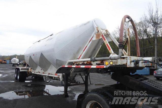 Fruehauf Bulk Przyczepy cysterny