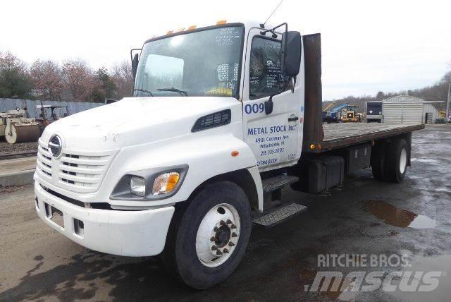 Hino 308 Ciężarówki typu Platforma / Skrzynia