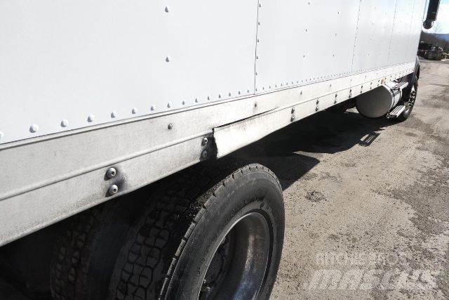 Kenworth T300 Samochody ciężarowe ze skrzynią zamkniętą