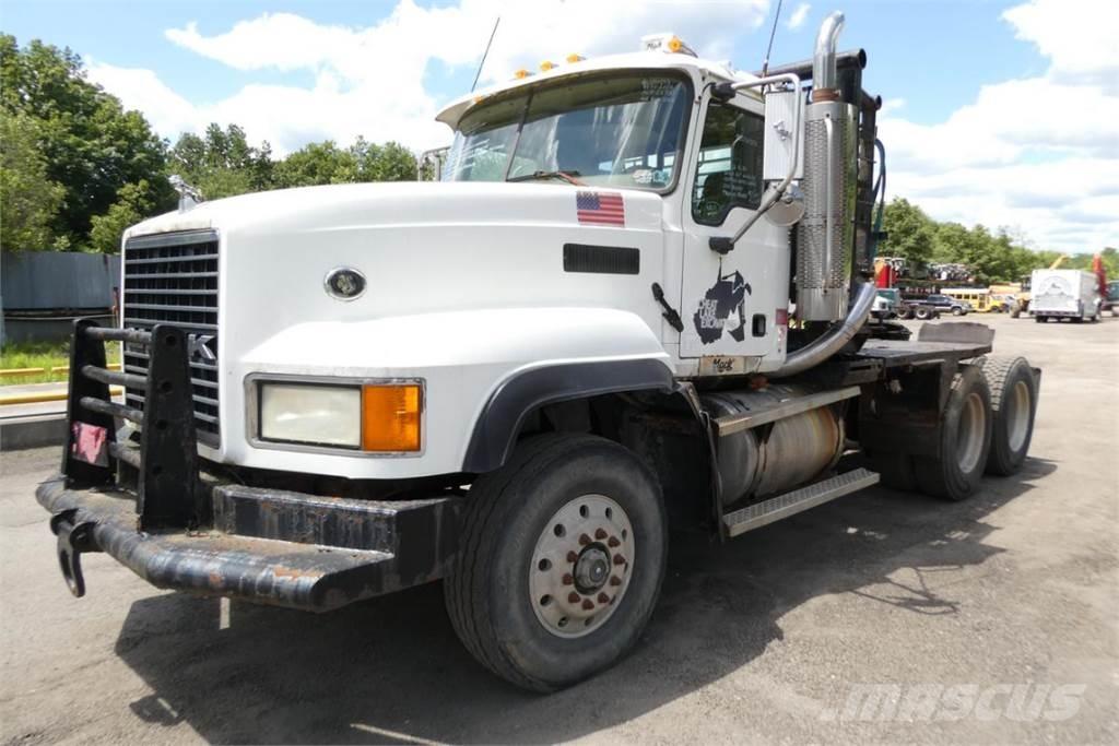 Mack CL733 Pojazdy pod zabudowę