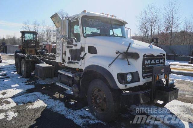 Mack CV713 Pojazdy pod zabudowę