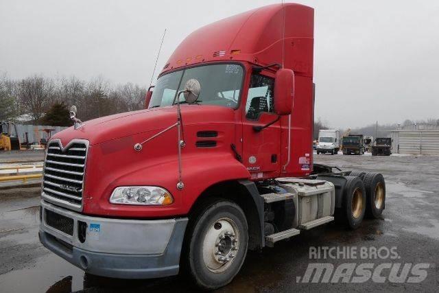 Mack CXU613 Pojazdy pod zabudowę