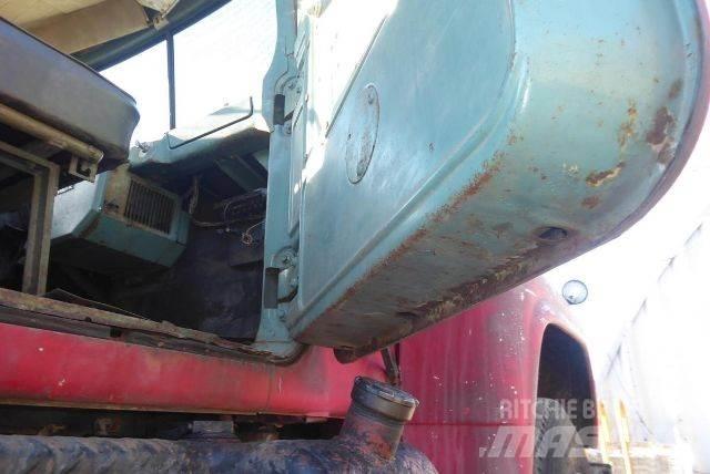 Mack R611 Pojazdy pod zabudowę