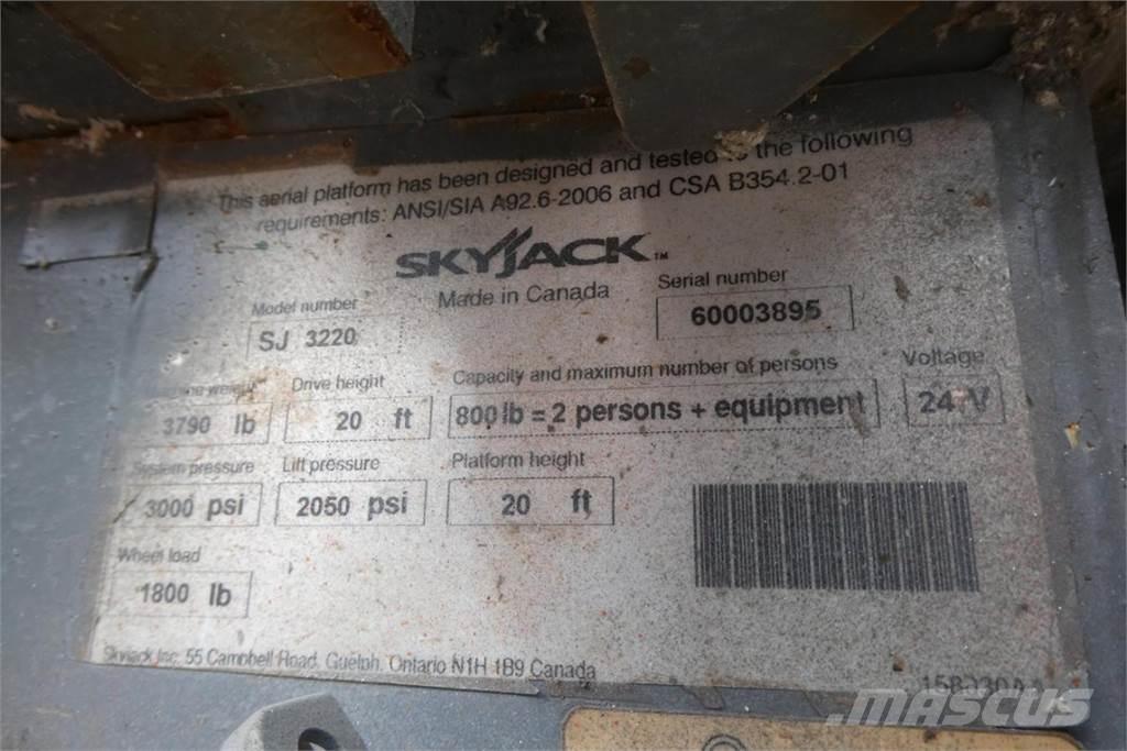 SkyJack SJ3220 Maszyny budowlane - Inne