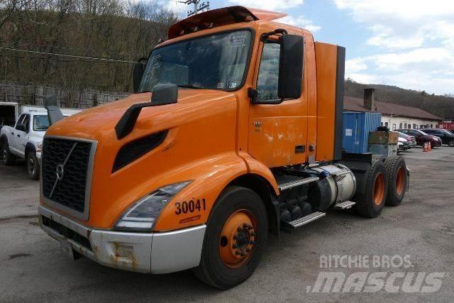 Volvo VNR64T300 Pojazdy pod zabudowę
