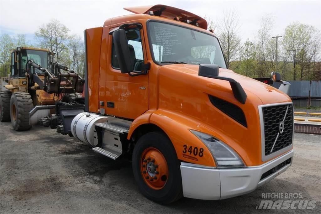 Volvo VNR64T300 Pojazdy pod zabudowę