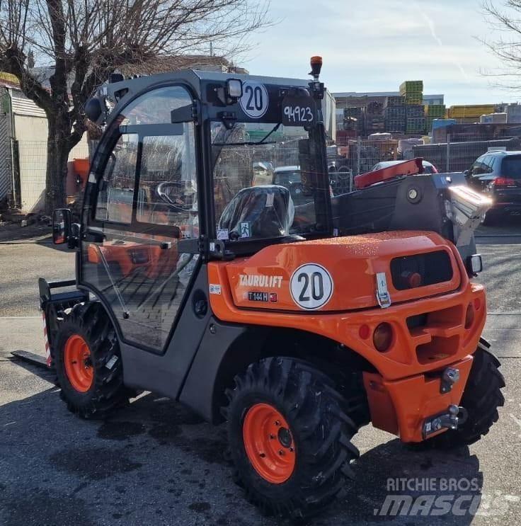 Ausa T144H Ładowarki teleskopowe