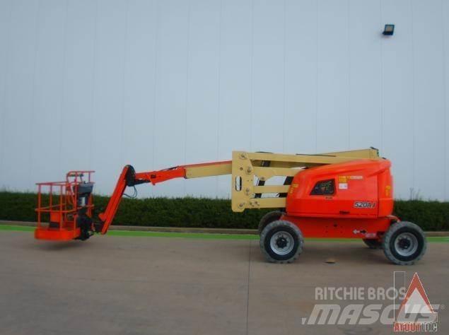 JLG 520AJ Podnośniki przegubowe
