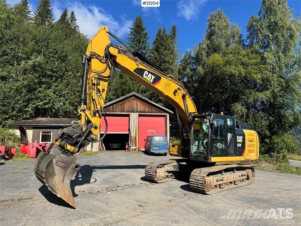 CAT 323FL Koparki gąsienicowe