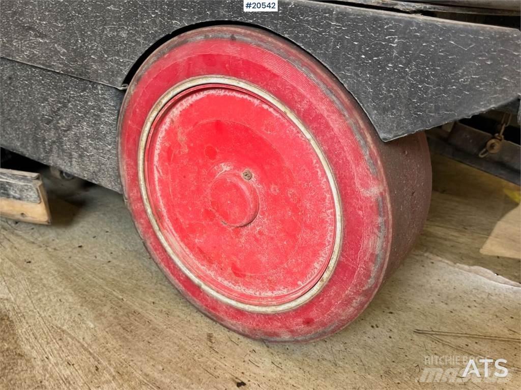 Comac Ultra 100 BS Maszyny budowlane - Inne